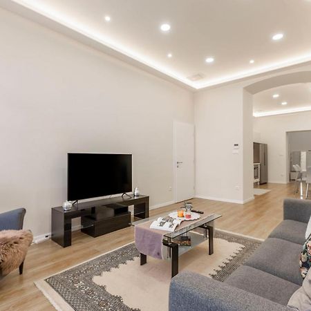 Exclusive Csengery Residence In The Heart Of Budapest Esterno foto
