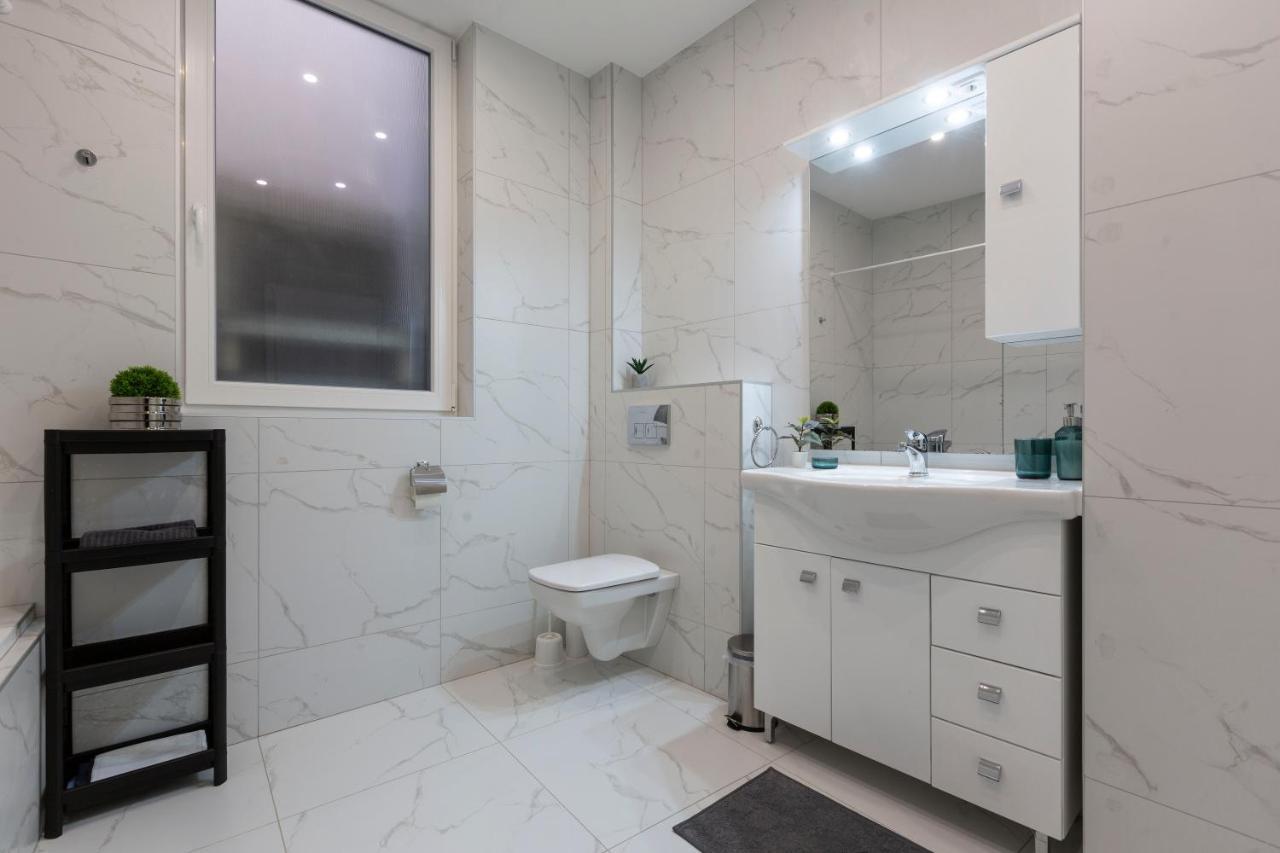 Exclusive Csengery Residence In The Heart Of Budapest Esterno foto