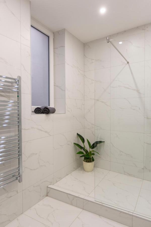 Exclusive Csengery Residence In The Heart Of Budapest Esterno foto